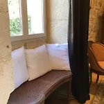 Le Clos De L'ane Dentelle