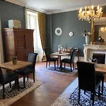 Le Clos De L'ane Dentelle