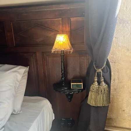 Le Clos De L'ane Dentelle * Vezac (Dordogne)