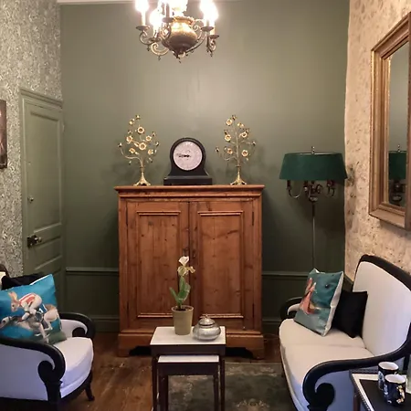 Le Clos De L'ane Dentelle Bed & Breakfast