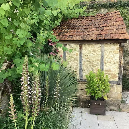 Le Clos De L'ane Dentelle Bed & Breakfast *