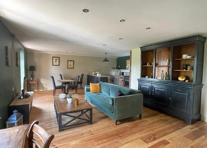 Le Clos De L'ane Dentelle