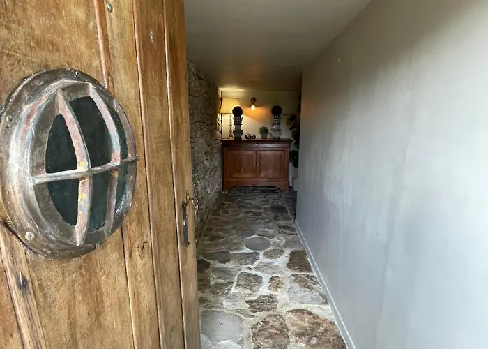 Le Clos De L'ane Dentelle Bed & Breakfast 4*