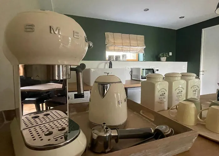 Le Clos De L'ane Dentelle Bed & Breakfast