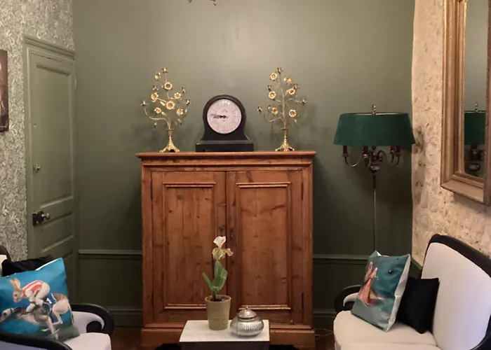 Le Clos De L'ane Dentelle Bed & Breakfast